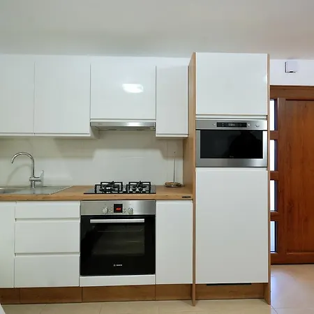 Luti Апартаменты Пула