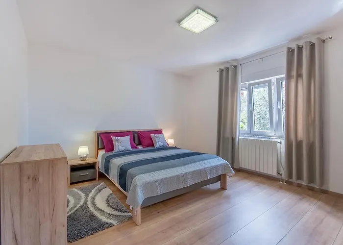 Apartman Luti